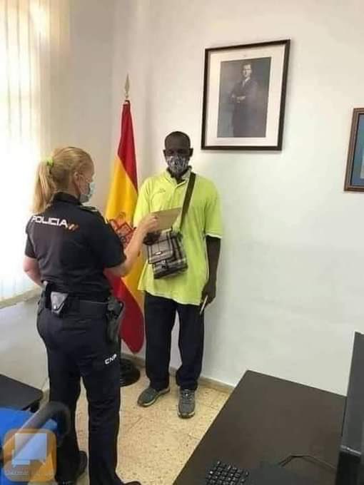 Jibril an illegal immigrant in Valencia, Spain returned an envelope with €4,250,which he found on the street and after they asked him for his papers, it was discovered that he didn't have a residence card showing that he was legally living in Spain, so he was deported"
Thoughts?