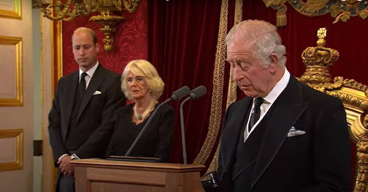 Por qué el rey Carlos ha agregado ‘R’ al final de su nueva firma después de ser proclamado monarca ► ow.ly/3NPf50KG77j