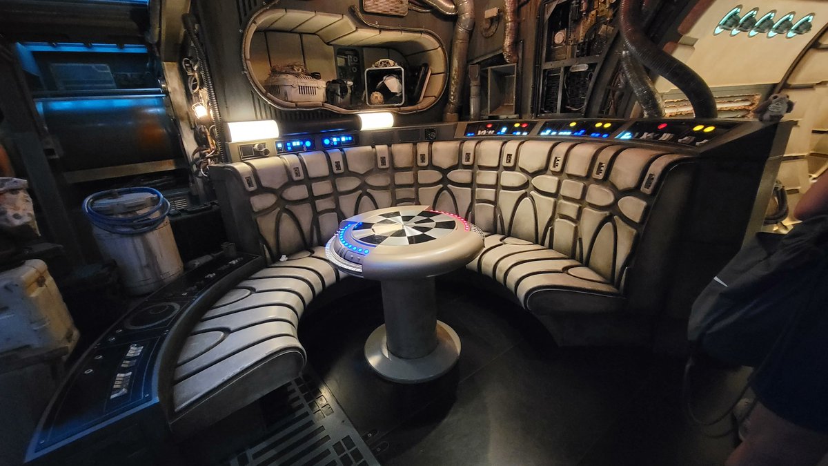 SocialStudiesCB's tweet photo. When things get stressful I like to take a step back and remind myself I was lucky enough to board #themilleniumfalcon at #galaxysedge this year. Always keep pushing. https://t.co/gmoEpDQyK9