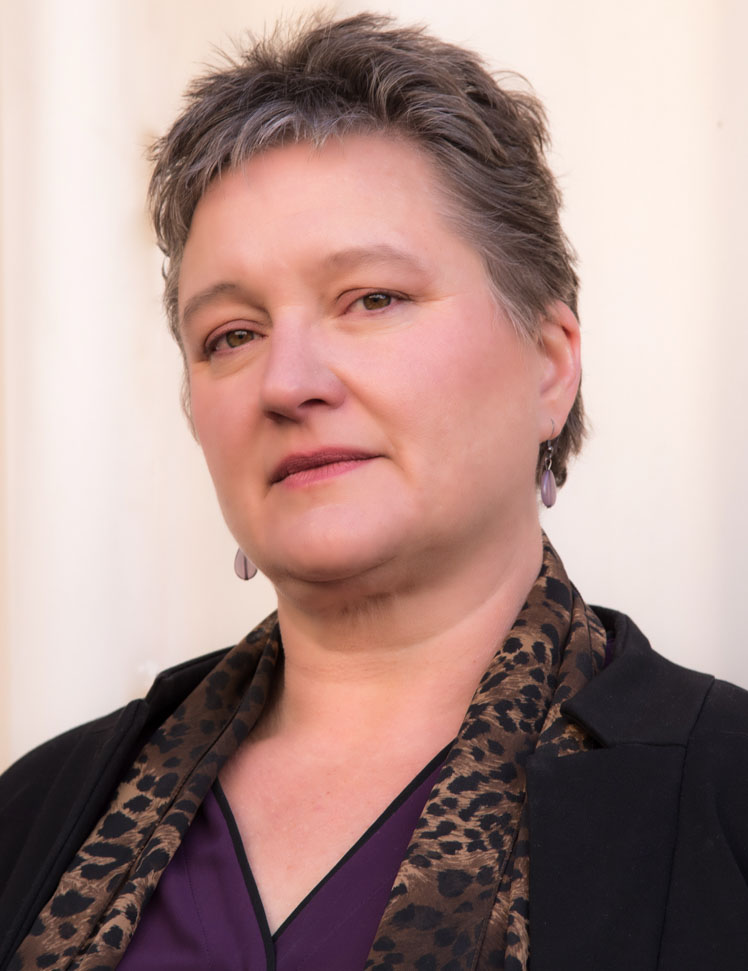 So excited to see four Takeda Technique students in <a href="/VengeanceFilm/">Vengeance</a>, particularly Mona Malec who plays a cop so incredibly well. Be sure to catch the film while it's still in theaters. It's beautifully written and smartly directed by <a href="/bjnovak/">B.J. Novak</a>.