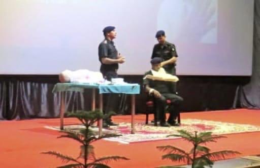 IaSouthern's tweet photo. #ShahbaazDivision of #SudarshanChakraCorps at #Saugor commemorated the #WorldFirstAidDay by organising a workshop on Life Saving Skills for families. An endeavour to spread awareness and making difference in saving precious lives.
#WeCare https://t.co/HwSkC5av8k