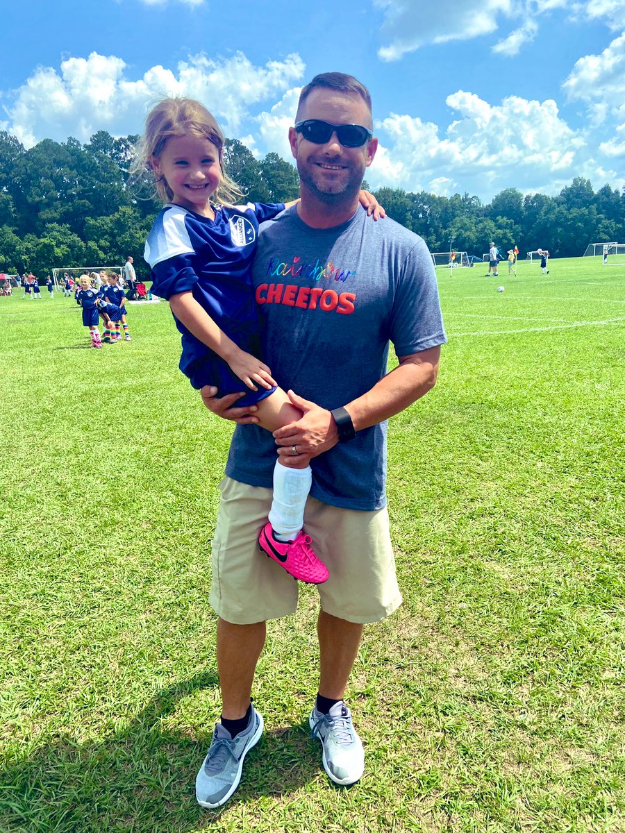 JEBuchta07's tweet photo. Great to get a WIN last night and then get to see Noe score her 1st goal for the Rainbow Cheetos‼️
🏈 is easier to coach than ⚽️ https://t.co/BAUmvwIRmJ