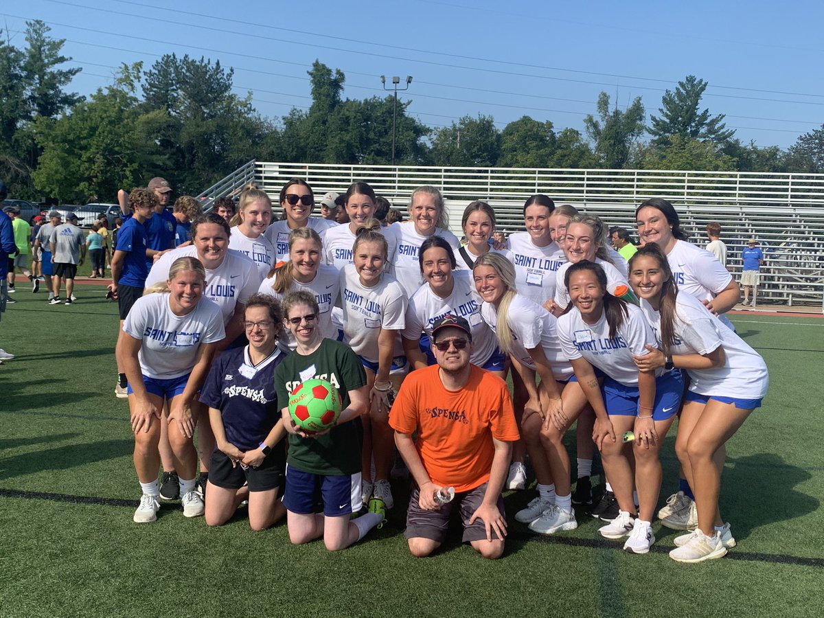 SLUSoftball's tweet photo. ✅ Volunteered @ SPENSA https://t.co/L9zuJWbGdo