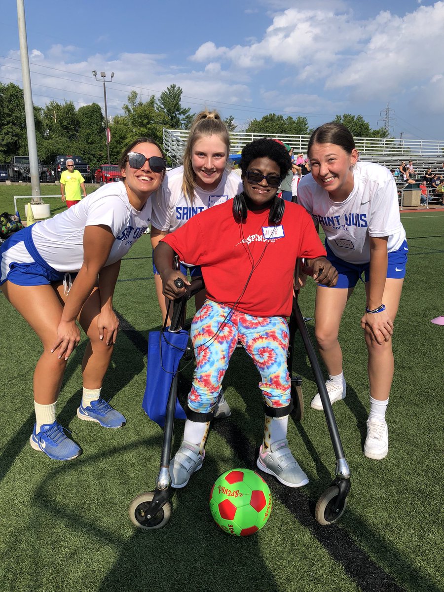 SLUSoftball's tweet photo. ✅ Volunteered @ SPENSA https://t.co/L9zuJWbGdo