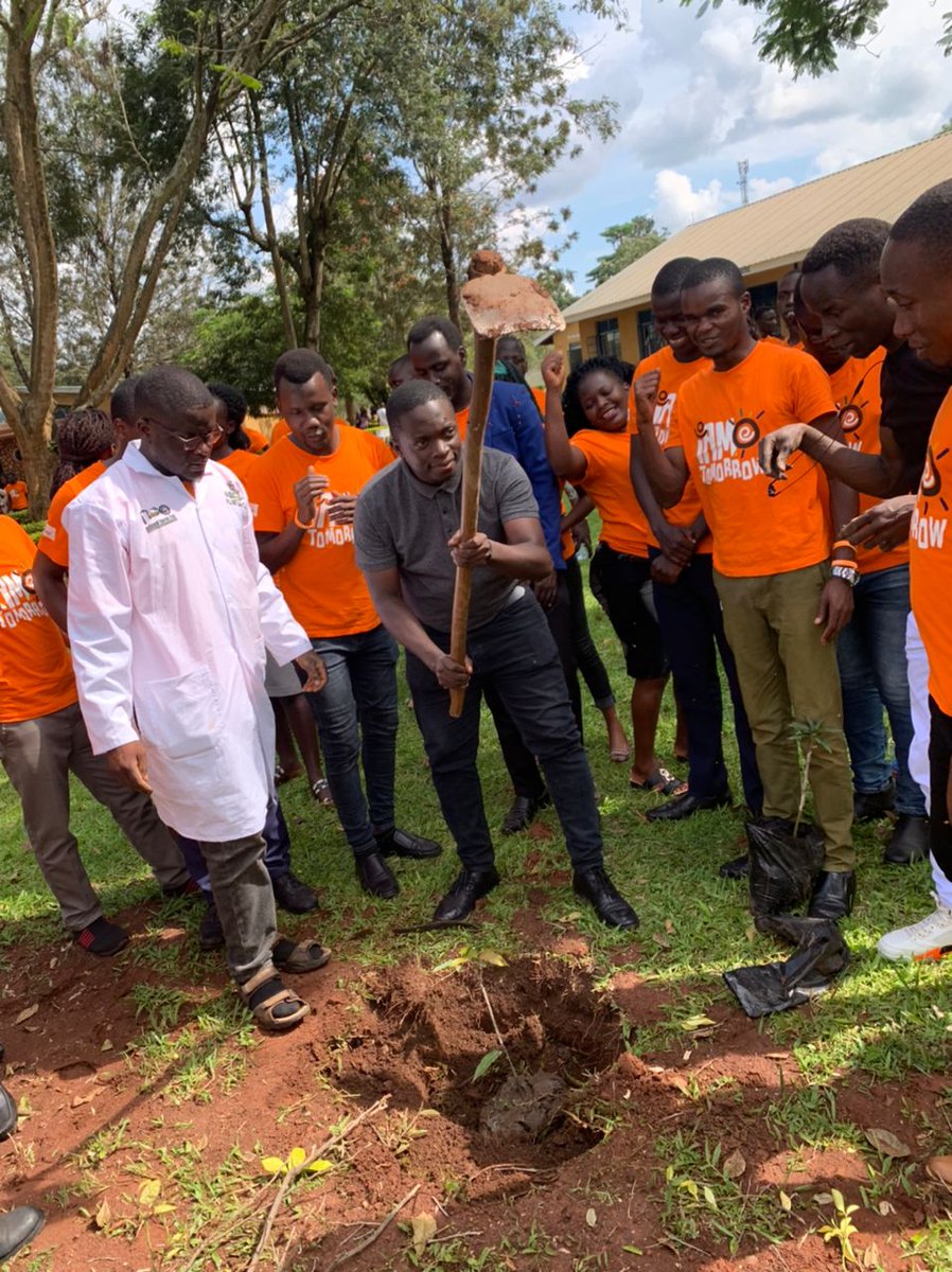 NamukhuraRowney's tweet photo. What a beautiful day it was to witness the closure of 4 weeks #Teach4UG Fellowship training of the young and differently talented cohort 5 fellows. This was sealed by tree planting at Bishop Willis Core PTC-Iganga by Otim Gerald of Ensibuuko & James Kassaga Arinaitwe of TFU. https://t.co/NubSVzdwZM
