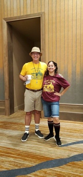 SoniaMKhunkhun's tweet photo. He wins a major UCSF teaching award!!
But of course the award for the best #irc22 co-chair went to this guy as well!!
Congrats @EWidera !!!
#hapc #pedpc #PalliativeCare @GeriPalBlog https://t.co/e2qVTzGBYK