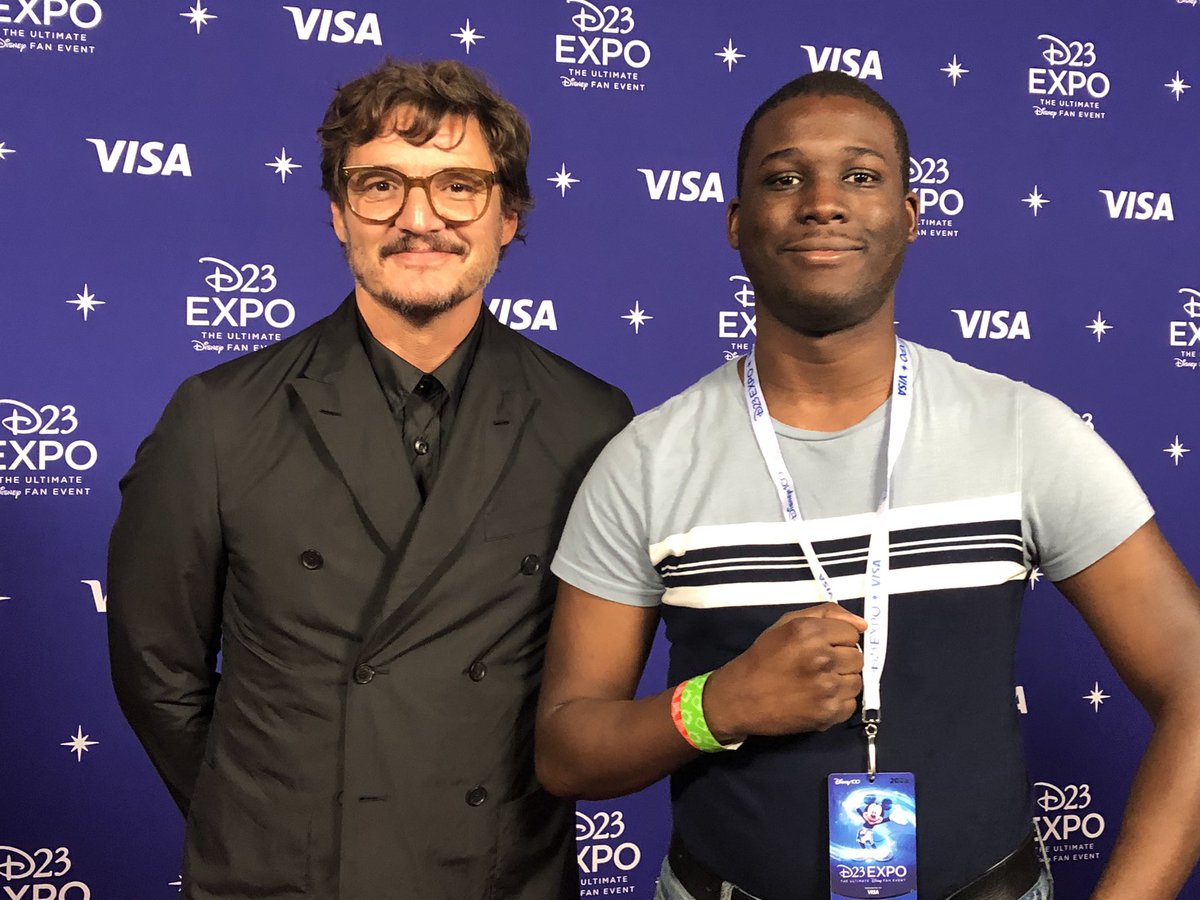 “This is the way” Great to speak with <a href="/PedroPascal1/">theus</a> ! #TheMandalorian #starwars #D23Expo