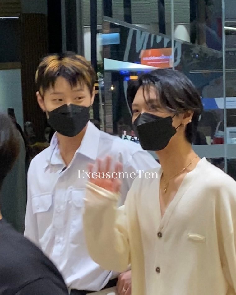 syaayounie's tweet photo. okay seungyoun okay https://t.co/Hc61Y0RVx7