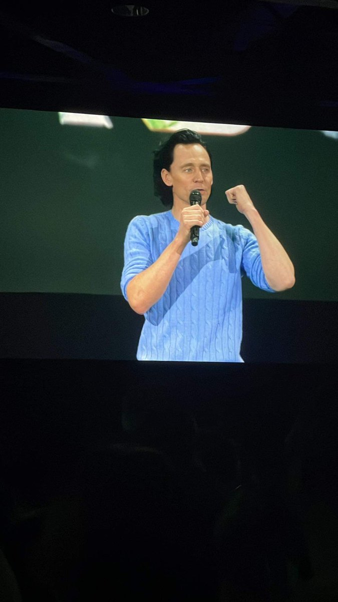 Front Row Network (NPR Illinois) tweet media