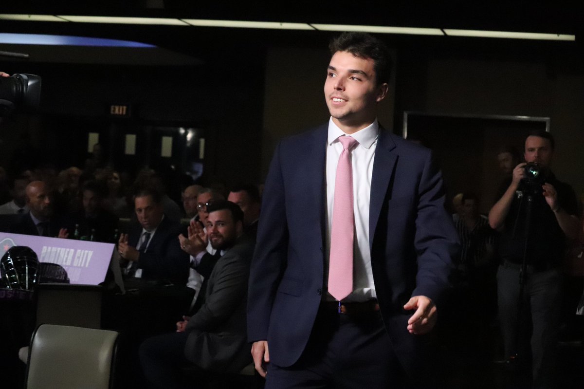 A walk to remember 😁

P.S. Thomas McConvey’s suit game is 🔥