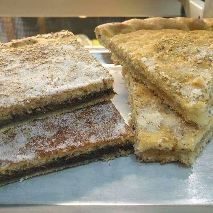 panaderiamsa's tweet photo. Ya podeis encargar las tortas de la virgen, hay de cabello, chocolate, crema y sin relleno.
Podéis comprarlas también a través de nuestra tienda on line 👉 https://t.co/wdwvLc63aM
https://t.co/33iLeQlbI5
#panaderiagranada #palmerasgigantes #tortadelavirgen #panaderiaartesana https://t.co/NVN8fvC2bM