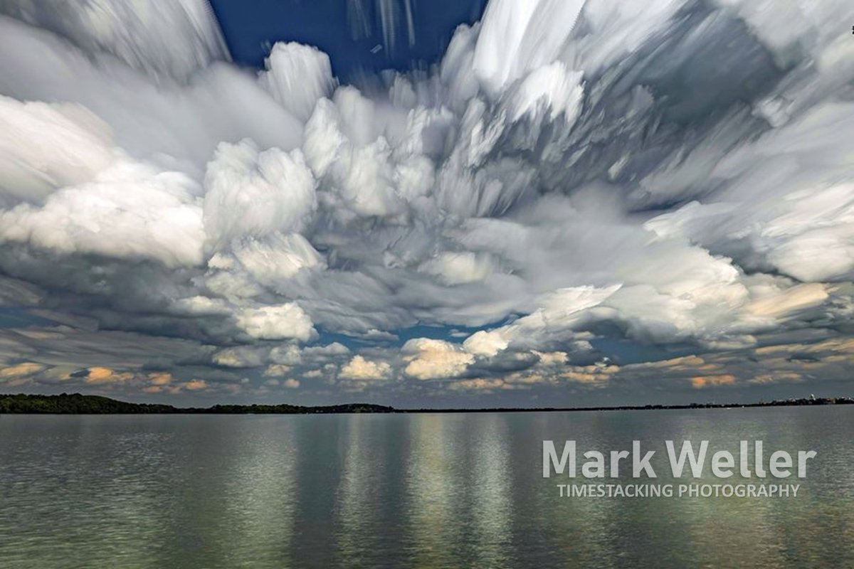 TimeStacking1's tweet photo. The Wisconsin State Capitol can be seen across Lake Mendota, once the answer to a question on Jeopardy!  #Timestacking #PhotographicArt Please see my gallery here  https://t.co/M4lkk8EOOg https://t.co/8oUSLcvXOb