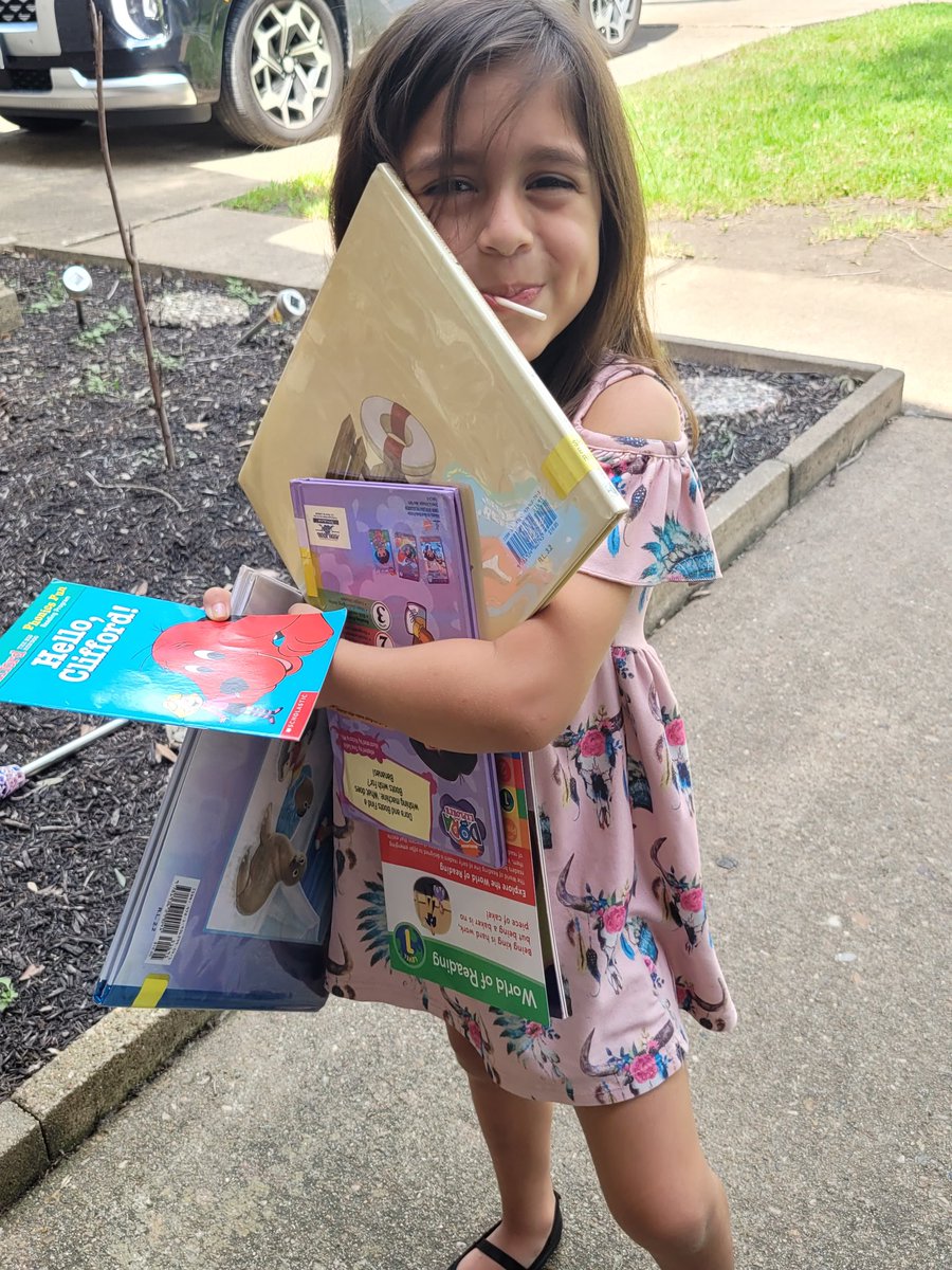 Carolina Gallegos (@carolegos87) on Twitter photo This is what a successful trip to the Mobile Library looks like. She checked out 3 books, got 2 free books to keep, a bookmark, a lollipop and a snack!!!! 🤩🤩🤩 @kirkelementary
#CFISDLibraries <a href="/CyFairLibraries/">CyFairLibraries</a> <a href="/KirkLibrary/">Kirk Library</a> This is what a successful trip to the Mobile Library looks like. She checked out 3 books, got 2 free books to keep, a bookmark, a lollipop and a snack!!!! 🤩🤩🤩 @kirkelementary
#CFISDLibraries <a href="/CyFairLibraries/">CyFairLibraries</a> <a href="/KirkLibrary/">Kirk Library</a>