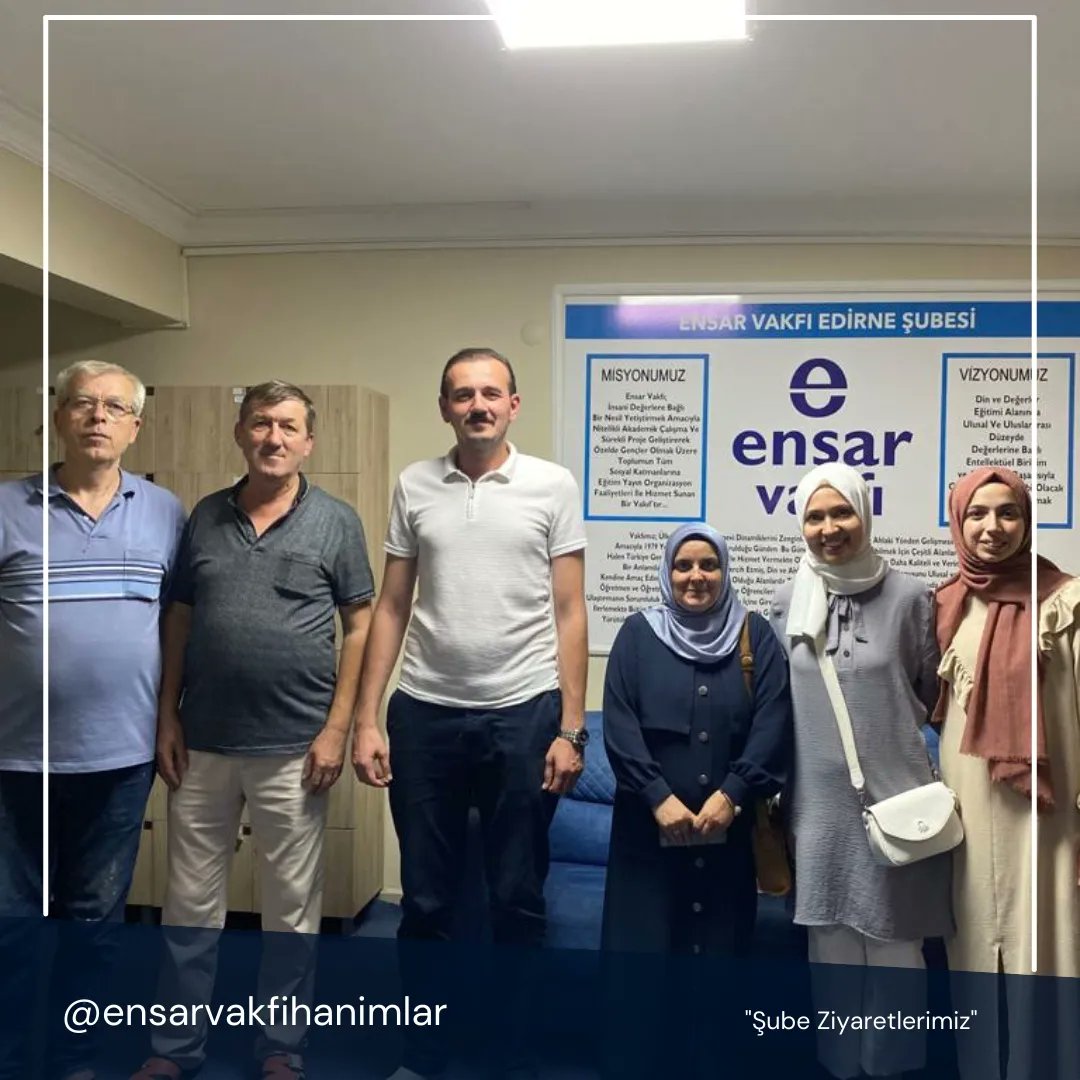 EnsarHanimlar's tweet photo. Ensar Vakfı Mütevelli Heyeti Üy. Zehra Türkmen, Hanım Komisyonu Başkanımız Dilek Kösal, Hanımlar Komisyonu Gençlik Sorumlumuz Zehra Yıldırım ve Teşkilatlanma Uzman Yardımcısı Hasan Rahmi Avcı 
Kırklareli, Lapseki, Çanakkale, Edirne, Lüleburgaz Şubelerimize ziyarette bulundular. https://t.co/bby3JRlGH2