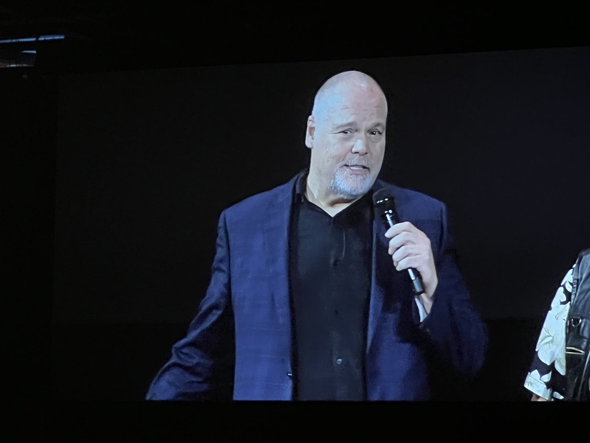 IGN's tweet photo. Everyone cheering in American Sign Language for Marvel Studios’ Echo. #D23Expo https://t.co/agsYdqKo81