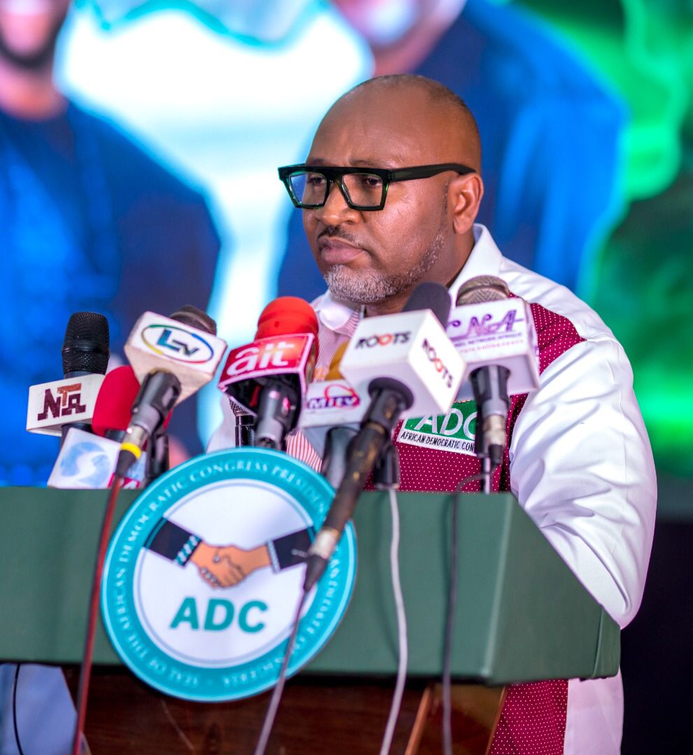 PrinceHassanRO's tweet photo. We are Dumebi Supporters and ADC Stakeholders.

ADC Youth in preparation for the Presidential Campaign and the coming 2023 General Elections.

ADC must WIN in 2023, we are focused.

Dumebi is Capable
ADC Arise and Shine Nigeria 🇳🇬 https://t.co/9geuoFSk4b