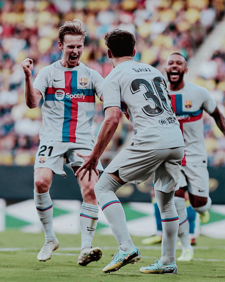 futbol_snaps's tweet photo. Delighted 🤩 : @DeJongFrenkie21 

#FCBarcelona #fcb #Barca #Barcelona #Dejong https://t.co/4YAKPTkY2w