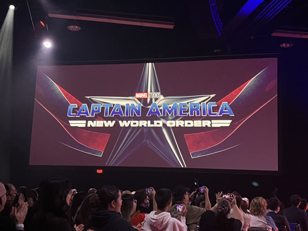 ZerGeek's tweet photo. Momento #CaptainAmericaNewWorldOrder
#D23Expo #GeekZerMan https://t.co/kd4tRzzjeo