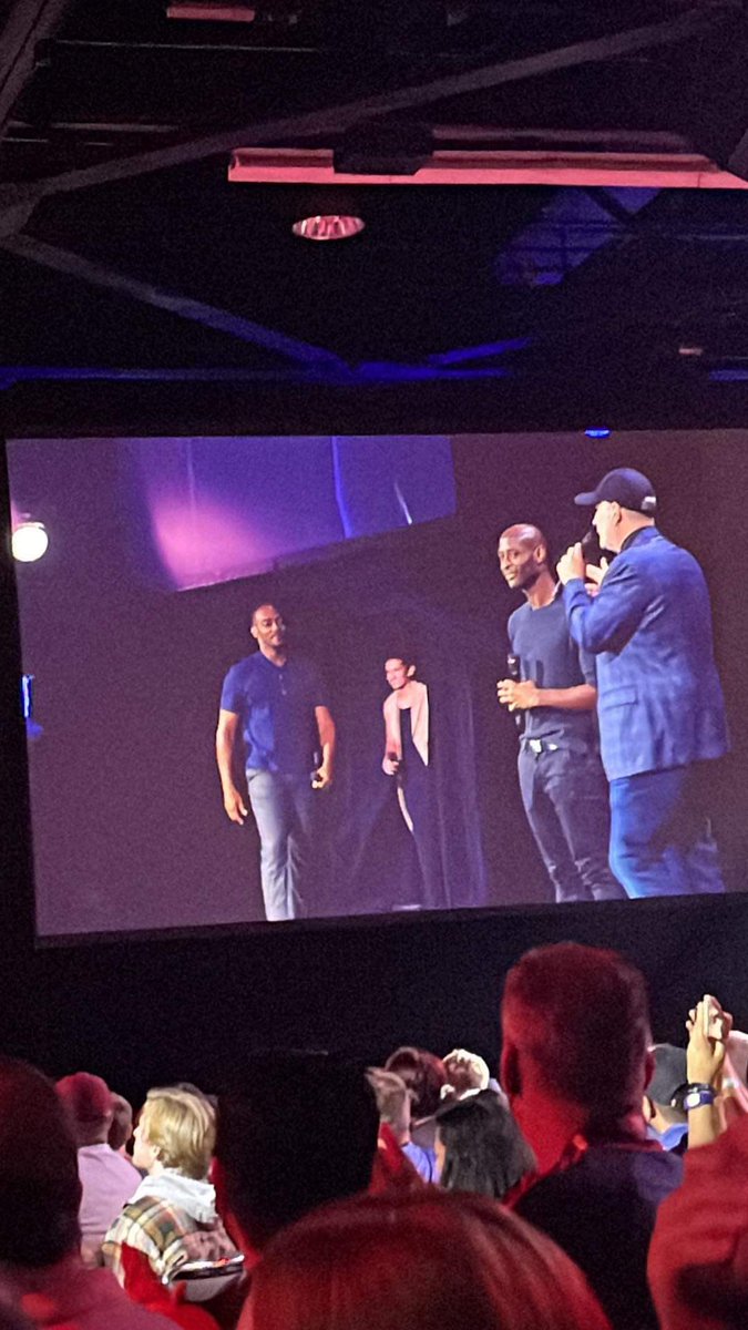 Front Row Network (NPR Illinois) tweet media