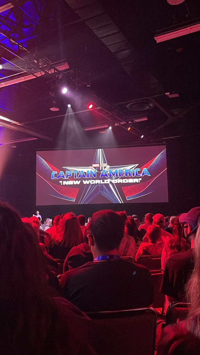 Front Row Network (NPR Illinois) tweet media