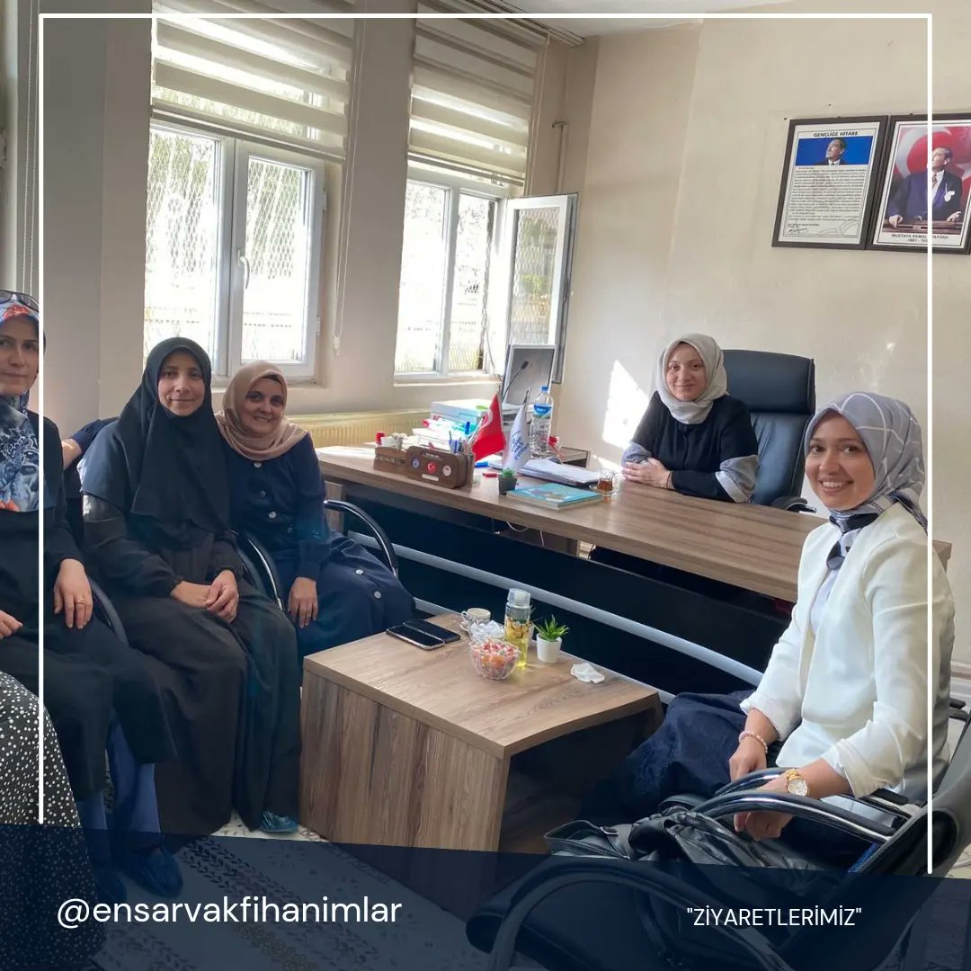 EnsarHanimlar's tweet photo. Hakkari Şubemize ziyarette ederek istişarelerde bulunduk. 
 Ziyaretlerimiz sırasında Hakkari valisi İdris Akbıyık'a,  Hakkari İlMüftüsü İsmail Fakirullahoğlu’na, Hakkari Kadın Kooperatifimize ve Şubemize misafirperverliklerinden ötürü teşekkür ediyoruz. https://t.co/YpdCc2wFb8