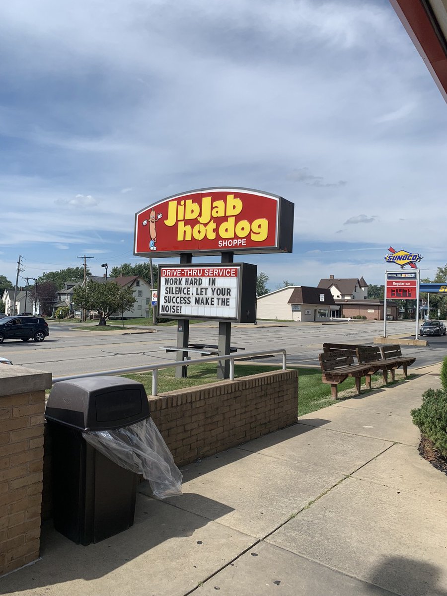 cschulay's tweet photo. When in Girard, you don’t just hit one of your favorite spots, you hit them both.  @BJMiles24 @KenCarman https://t.co/cj0sN2y5qt