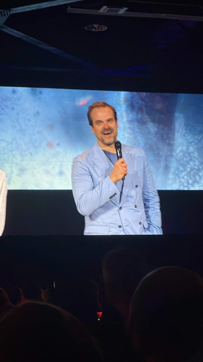 Front Row Network (NPR Illinois) tweet media