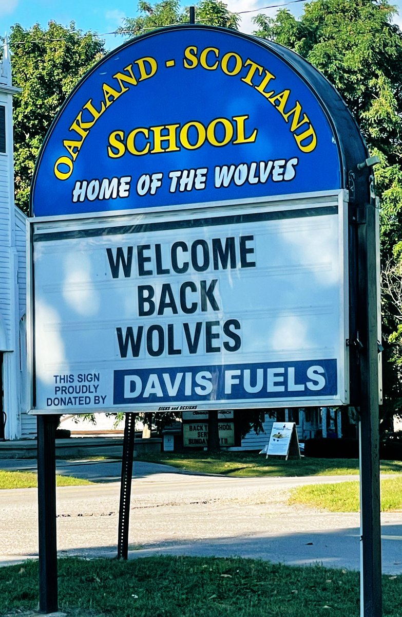 What a fantastic first week back! Looking ahead to the school year with enthusiasm and excitement 😊 Grateful for the opportunity to learn, lead, and inspire at OSS! <a href="/OaklandScotland/">Oakland-Scotland School</a> <a href="/GEDSB/">Grand Erie District School Board</a>
