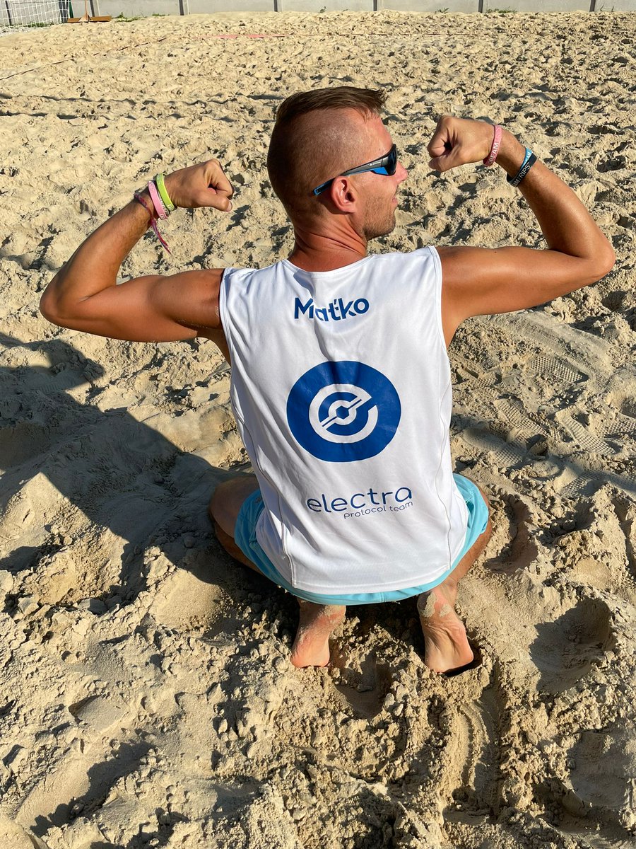 Matej45334719's tweet photo. @ElectraProtocol team WON again 😎🥇🔝 the last tournament of league 💪 aaaand tomorrow we'll all see the league winners 🥳 

#XEP 
@XEP_Foundation 
#TekovBeachSeason2022
#BeachVolleyball 
#Slovakia https://t.co/BAcWHXFNa1
