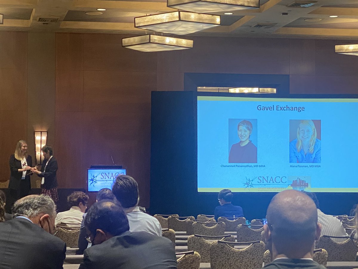 QSNeuroanae's tweet photo. Thank you to the outgoing @snaccprez  of @SNACCNeuro and a very warm welcome to @AlanaFlex the new @SNACCNeuro president. #SNACC50 https://t.co/jy9Wjovzol