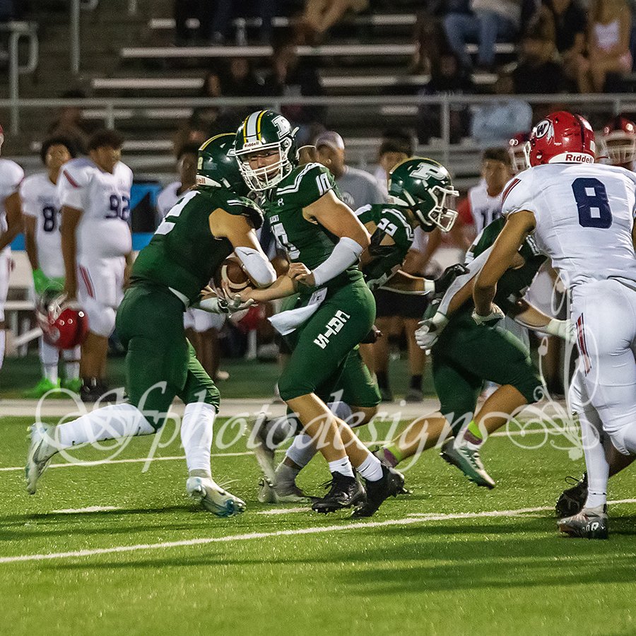 sfphotodesigns's tweet photo. 9/08 Game Day photos  #RiseCentralGameDay #CatsUp #ProtectTheFort https://t.co/6tjp5XexyJ