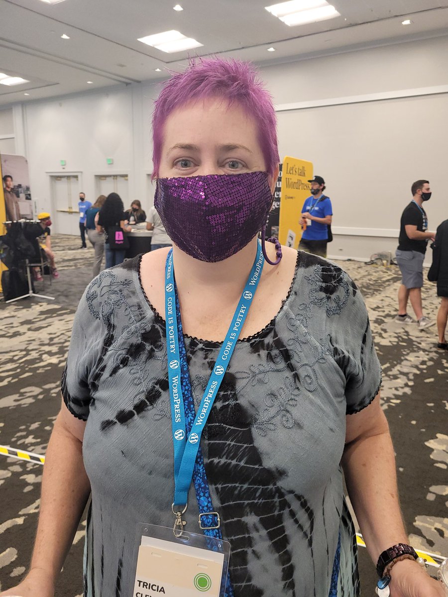 v_santoyo's tweet photo. @dimensionmedia
I found her! @yourbizwatchdog
#bestmask https://t.co/QAlADNDPSd