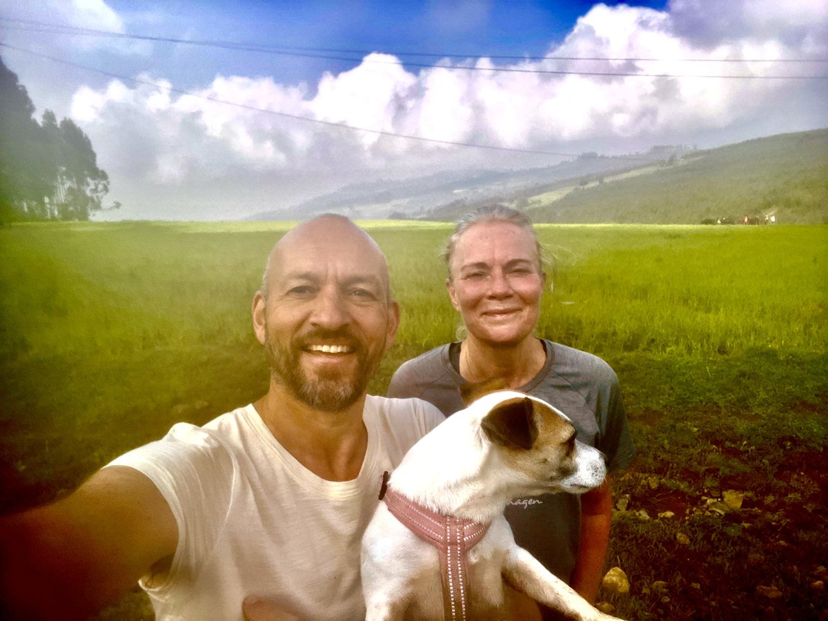 My first run at Entoto above Addis today, with <a href="/BNMarkussen/">Birgitte Markussen 🇩🇰</a>. I so look forward to wearing out multiple shoes up there, above the clouds!