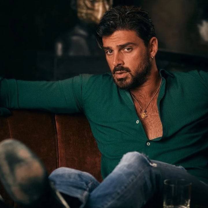 Michele morrone (@michele32584626) on Twitter photo 