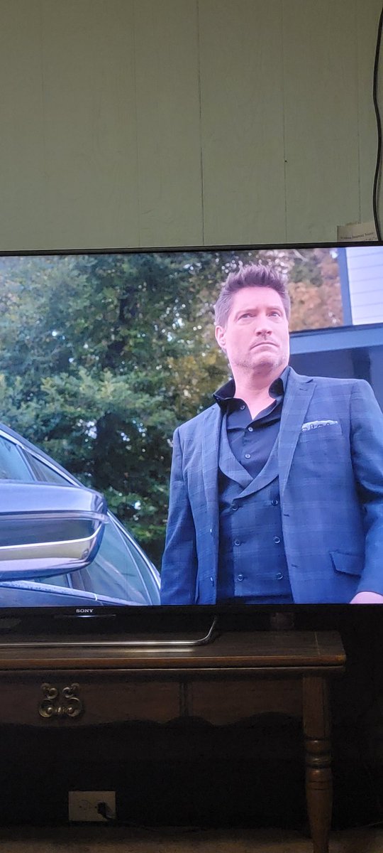 jenipaige's tweet photo. Can we take a moment to just appreciate #MikeBarnes glow up? I mean DAAAAAAAMN. Love  they brought @seankanan back in @CobraKaiSeries https://t.co/m1WoUFQSDO