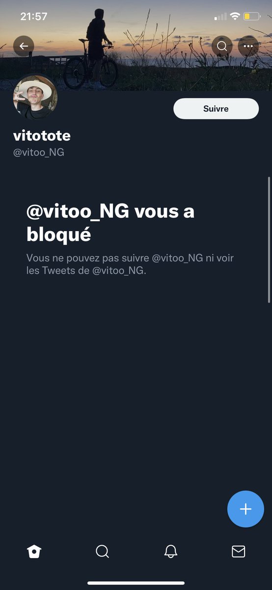 keyzoufn's tweet photo. on m’explique j’ai fais quoi il est bizarre votre pote https://t.co/hV810RJsal