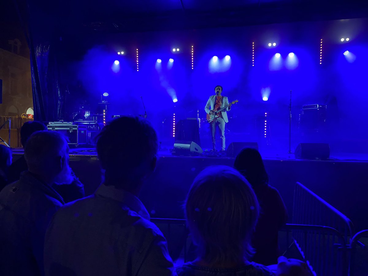 Alexandr_Maniez's tweet photo. Joseph #Chedid en concert intimiste au Grand Tintouin à #Bergues. Une très belle découverte 😃 https://t.co/Yo7jYGKTc3