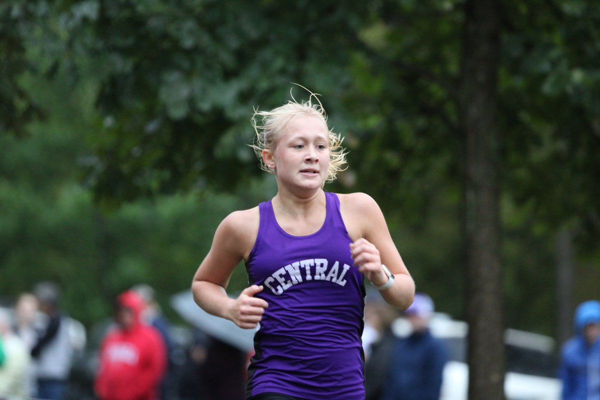 A few highlights from today's <a href="/OPSCHSGXCTR/">Central Girls XC TR</a> meet at Walnut Grove!! #EaglesFlyHigh