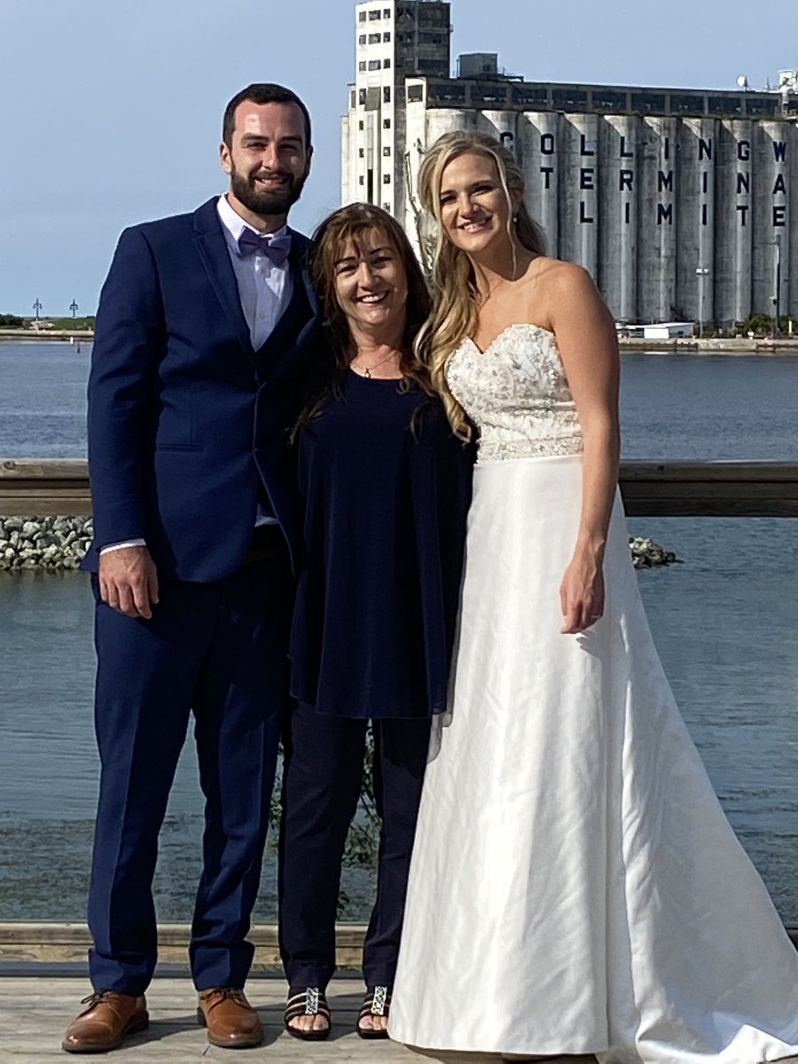 simcoe99's tweet photo. This is my beautiful daughter and her husband on their wedding day. The fundraiser previously tweeted is for her. https://t.co/FSFpjnRj1Q