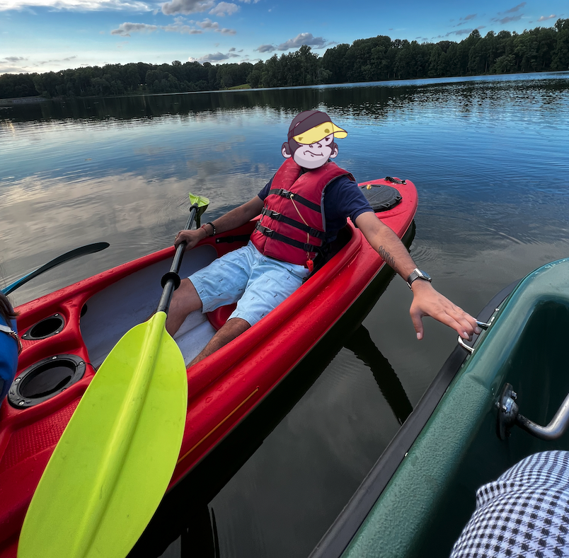 MnmNfts's tweet photo. Today's #JustFlex post is dedicated to staying fit and active! A little different approach to #touchinggrass, #touchwater! Loved kayaking with the fam on this beautiful lake!
@justape_
@Apish_community https://t.co/ddFFj40cU3