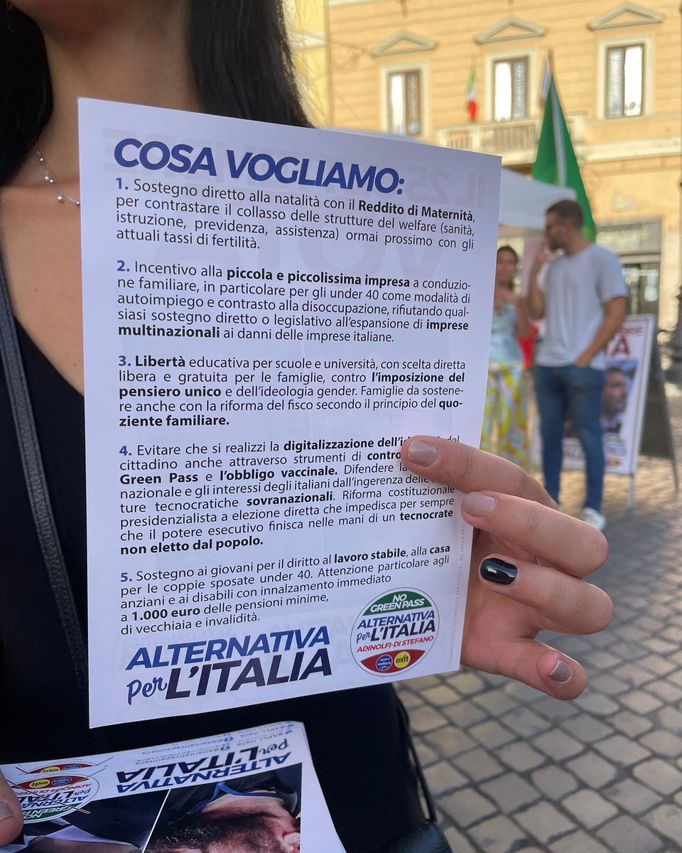 ultreiaetanimo's tweet photo. Difesa della vita e delle identità nazionali, contro qualsiasi green pass e obbligo vaccinale, casa, lavoro stabile e dignitoso, incentivo alla pmi, libertà per l’Italia dai vincoli esterni che arrivano da Europa e organizzazioni sovranazionali. @distefanoTW @marioadinolfi #APLI https://t.co/Om5FbEWpn4