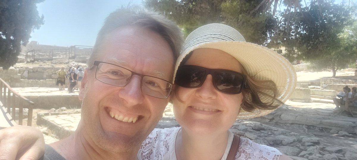 Niamh Swan tweet media