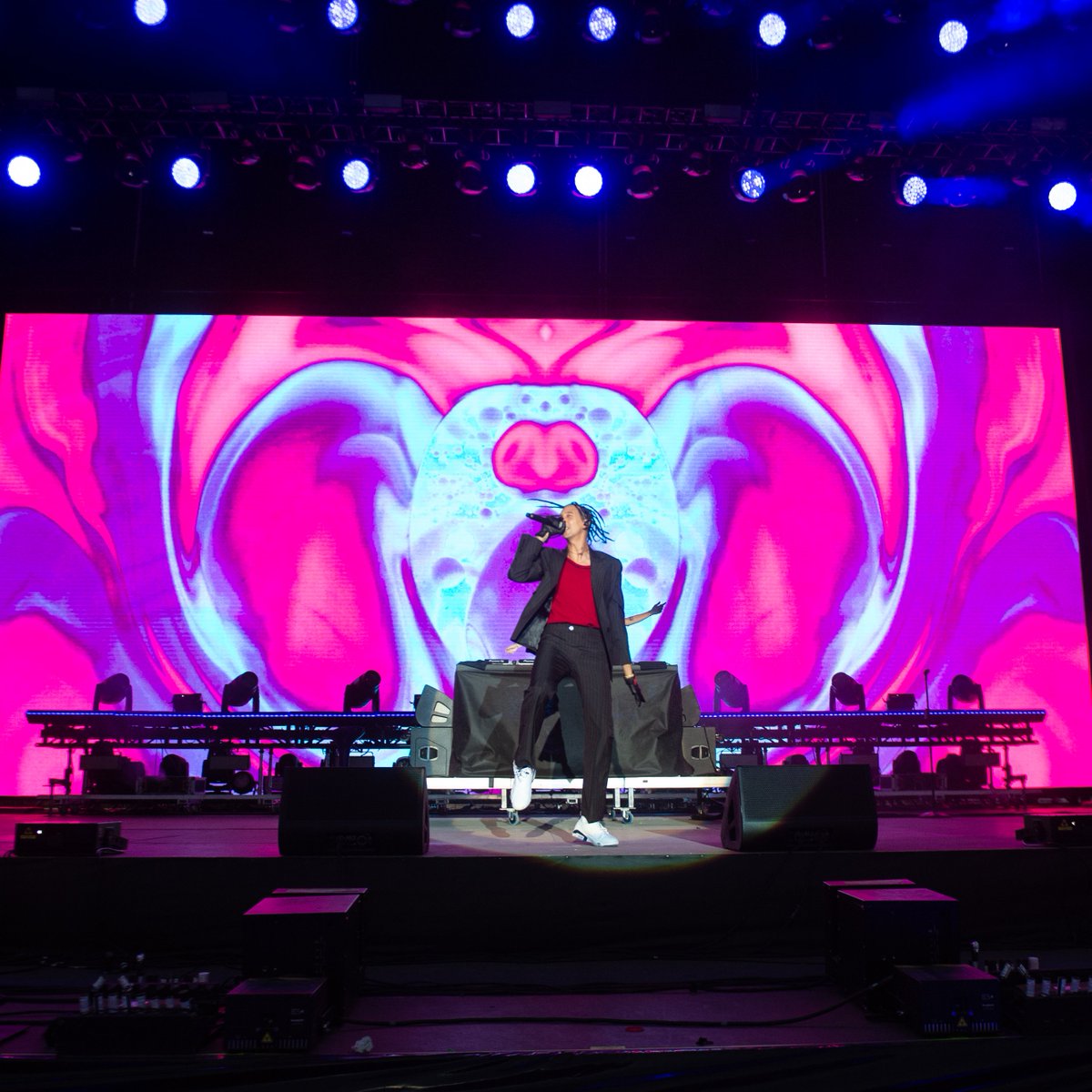 Milano Rocks tweet media