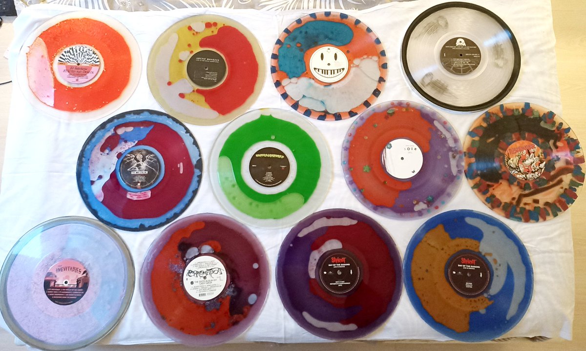 HENNI51999957's tweet photo. All my last liquid babies gone recently in my crazy collection !!!! @VinyleAudio @vinyl_for_life #liquidrecords #liquidvinyls #vinylrecords #vinylcollector https://t.co/qtQWlkwQew