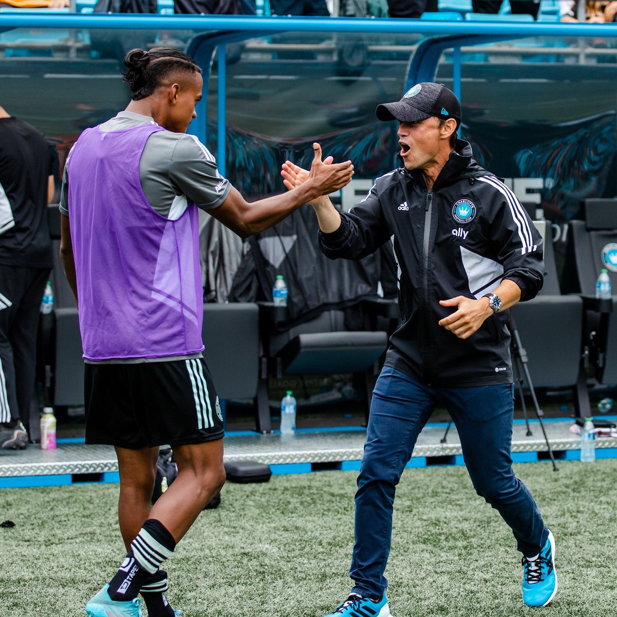 CharlotteFC's tweet photo. Bday wins hit different 🥳 https://t.co/PwWbaoXsx1