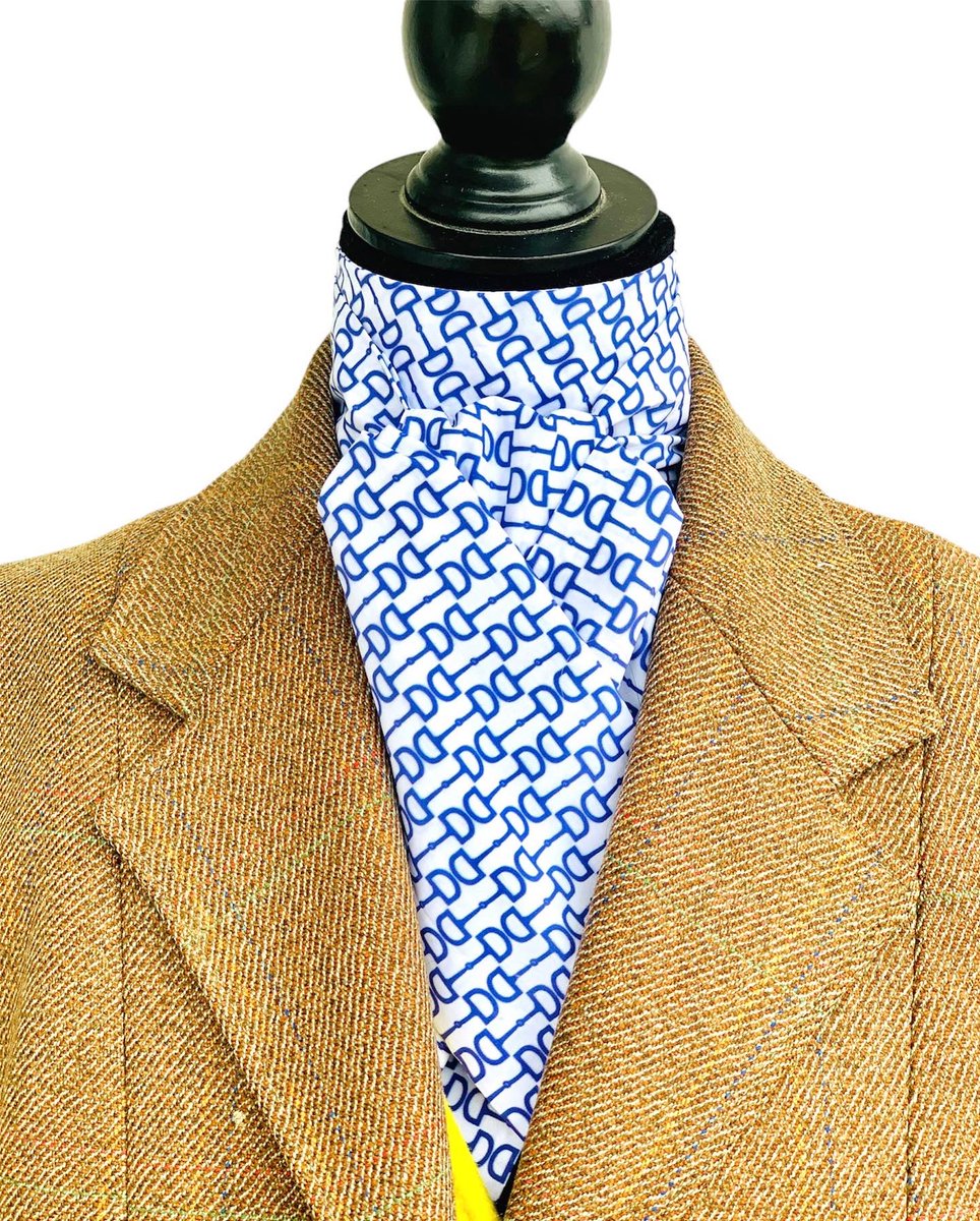 lorenaucoria's tweet photo. 🎀Blue Snaffles Stock Ties🎀  Silky hand cotton fabric with an  elegant drape.                   https://t.co/VxI80cMUaL      #foxhuntinglife #dressagerider #equestrianrider #equestrians https://t.co/52aG08pyTx