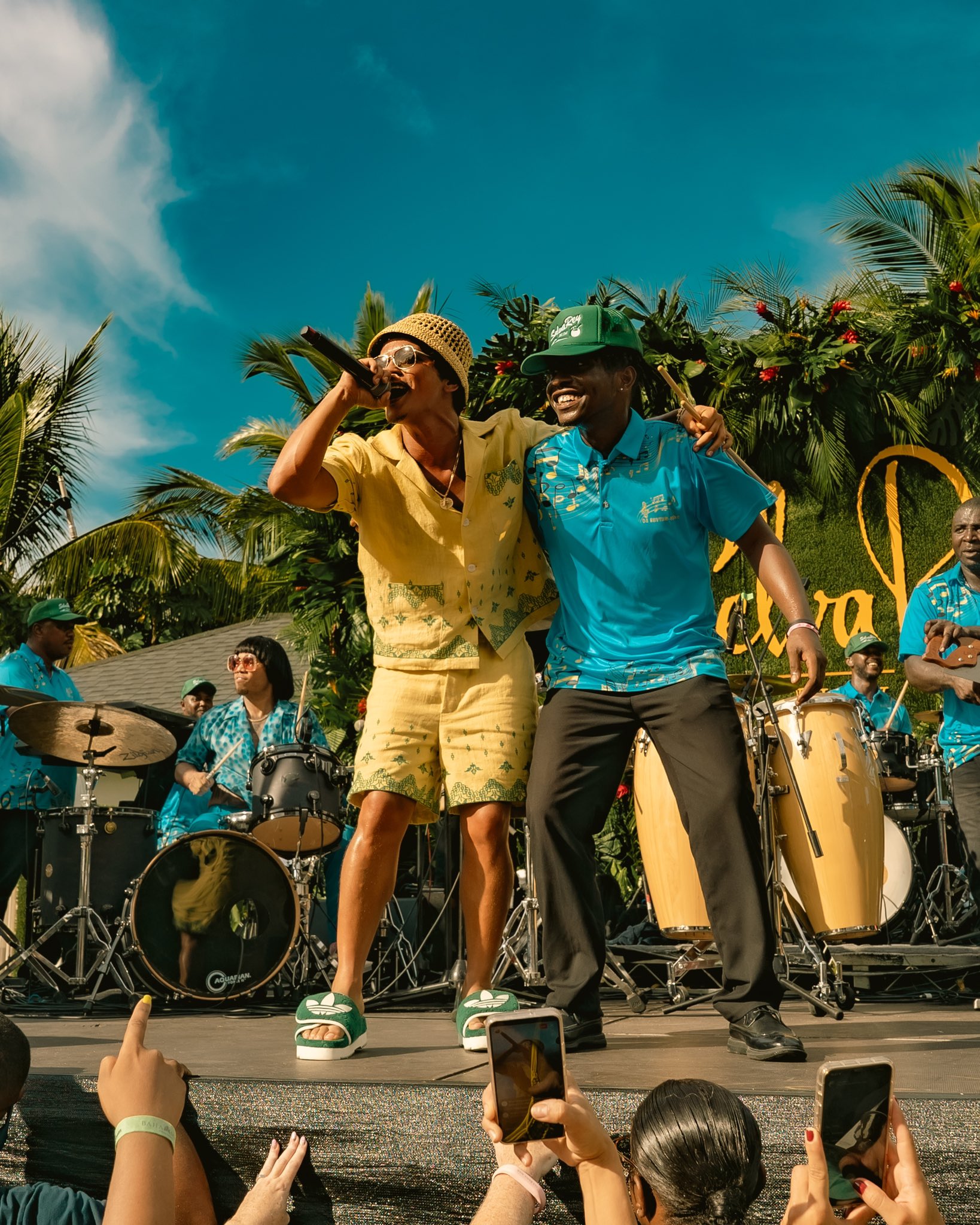 hotel bruno mars
