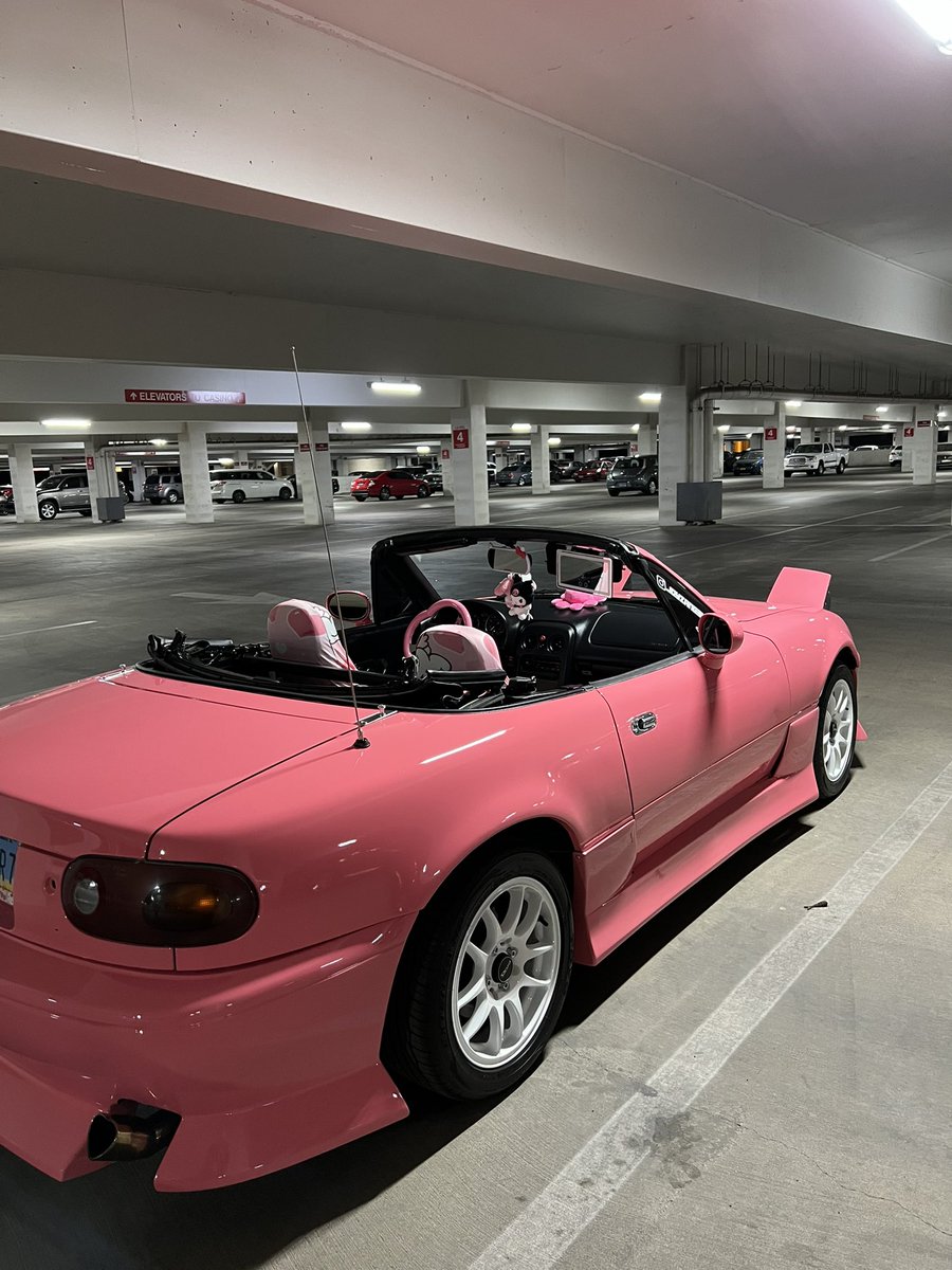 for sale ‼️1994 mazda miata , runs perfectly an never had any issues . lmk shoot offers