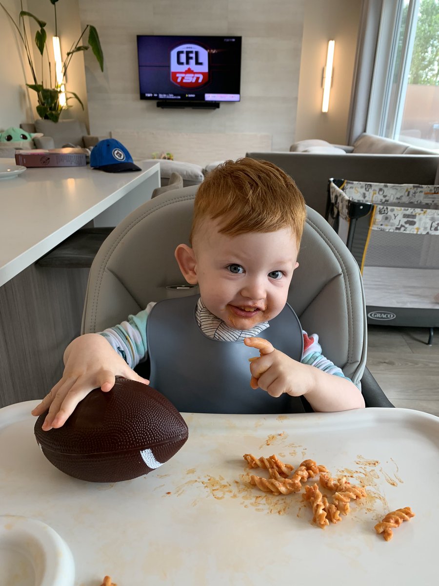 chrisronson's tweet photo. This dude is ready for the @Wpg_BlueBombers to put on a show on @CFLonTSN #ForTheW https://t.co/SPHKdt9eBr