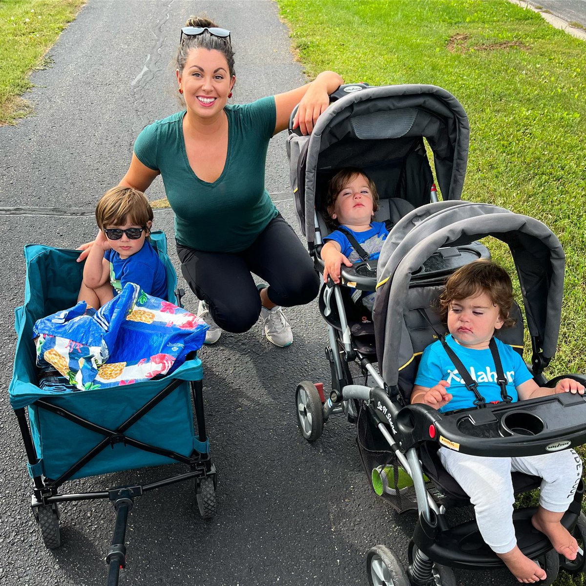 JuliaEColeman's tweet photo. I was nervous to take all three boys to the store, but determined to teach them about physical and environmental health by walking to the store, taking reusable bags, and focusing on fresh produce! By the look on James’ face he was less than thrilled, however 😂#threeunderthree https://t.co/6SfPaspFL1